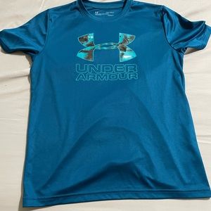 I have a shirt and shorts set that are made by Under Armour